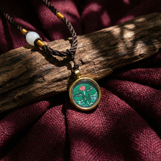 Green Tara's Eyes - A Legacy of Mount Sumeru - Fulfilling Wishes and Wisdom
