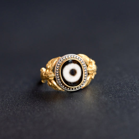 Roc Dzi Bead Inlaid Ring
